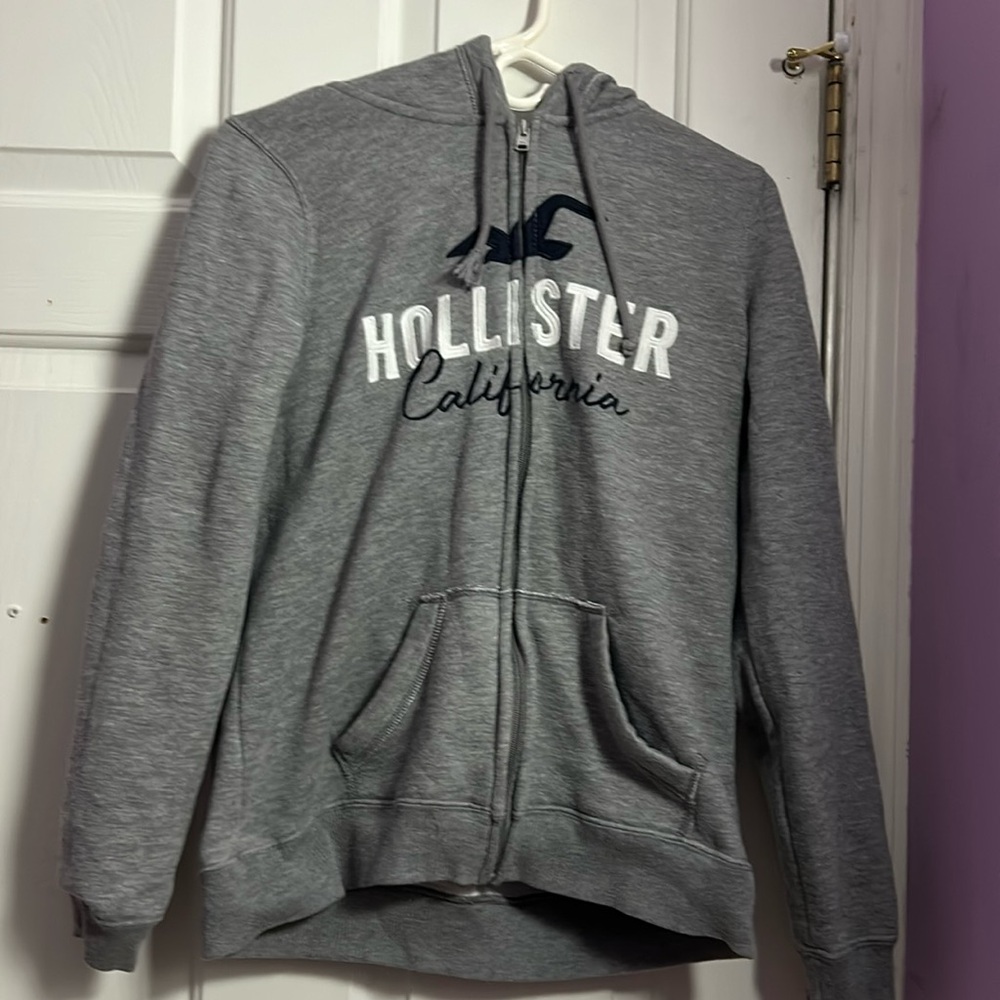 Hollister sweatshirt